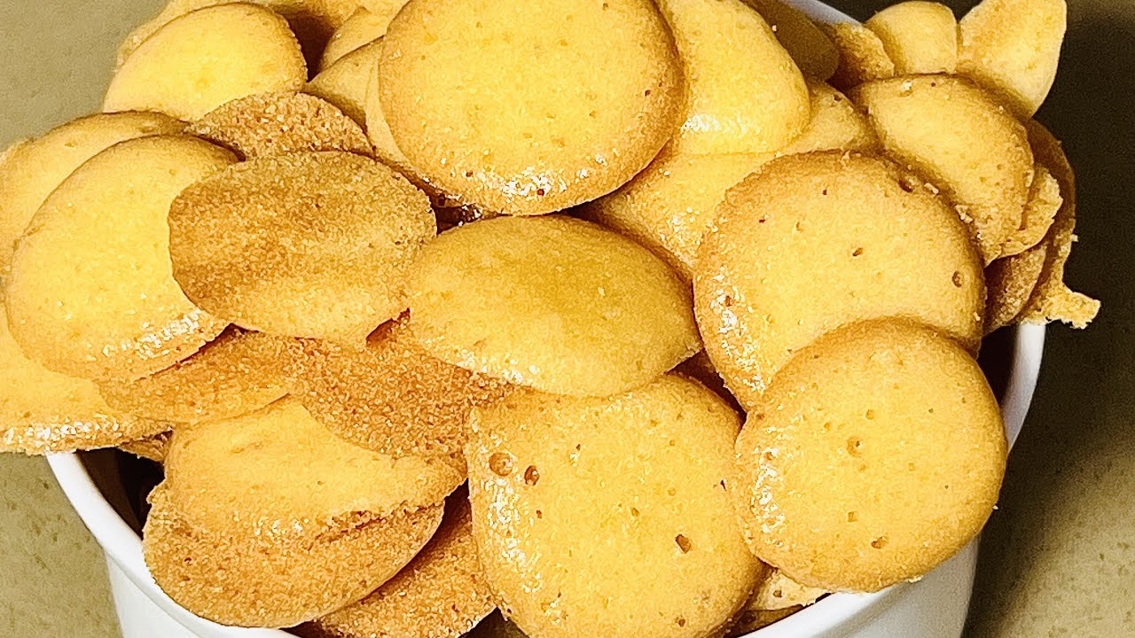 മുട്ട ബിസ്ക്കറ്റ് കാണുമ്പോൾ കുട്ടിക്കാലം ഓർമ്മ വരാറുണ്ടോ🤩 | Egg Biscuit Recipe With & Without Oven