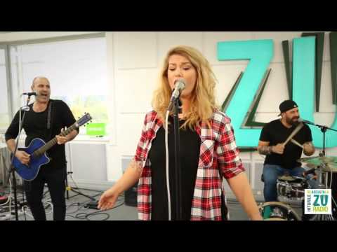 Feli The TM Groove-Constantine, Constantine Live