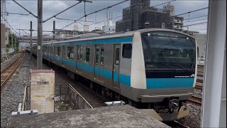 E233系1000番台133編成が各駅停車大宮行きとして与野駅1番線に到着停車するシーン (1276C) 2026.7.3.14:42
