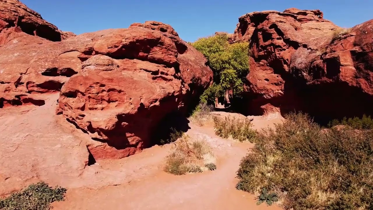 Red Cliffs   St George, Utah drone footage