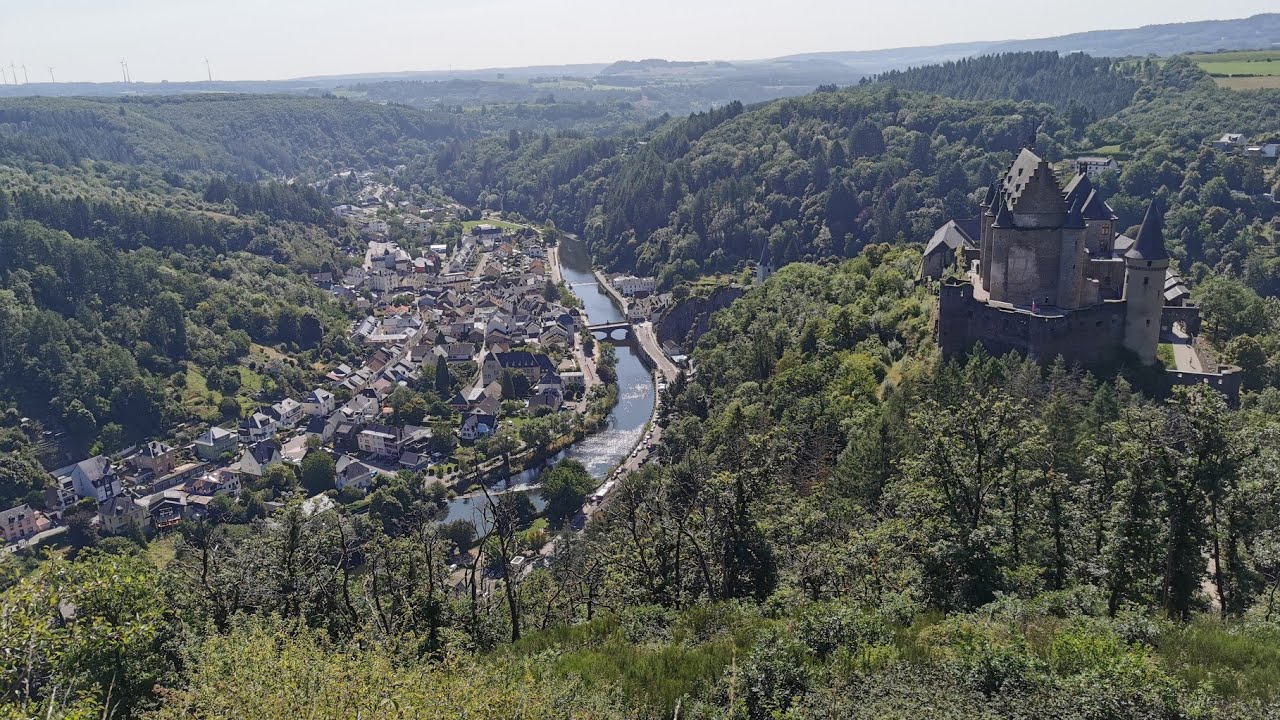 Vianden Luxemburg - Het mooiste kasteel & stadje van Europa 
