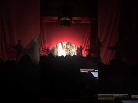 Sinking (Live) (San Diego) - Clairo