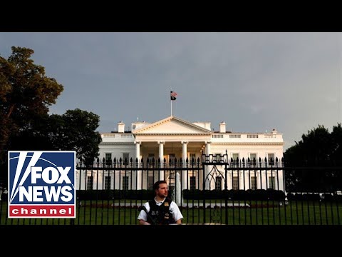 Pence speaks to press after White House meeting on Syria