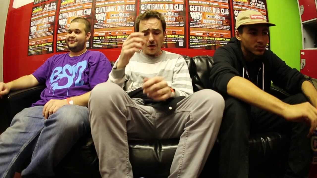 Sleduj DUB OPTIC - Festival Special w/ GENTLEMANS DUB CLUB, REEPS ONE, CHESTER P TASK FORCE, ENGINE EARZ na YouTube Sleduj DUB OPTIC - Festival Special w/ GENTLEMANS DUB CLUB, REEPS ONE, CHESTER P TASK FORCE, ENGINE EARZ na YouTube
