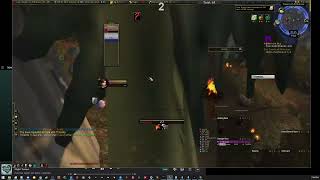 Trying to get used to play 2 accounts at same time