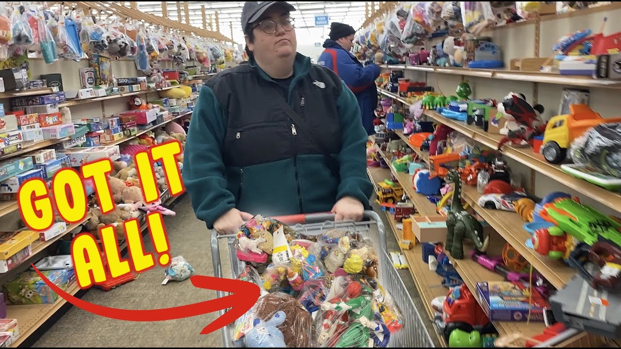 О, БОЖЕ МЫ НЕ МОЖЕМ ПОВЕРИТЬ, ЧТО МЫ ИХ НАШЛИ! Сыр Чака И. и винтажное Рождество!?