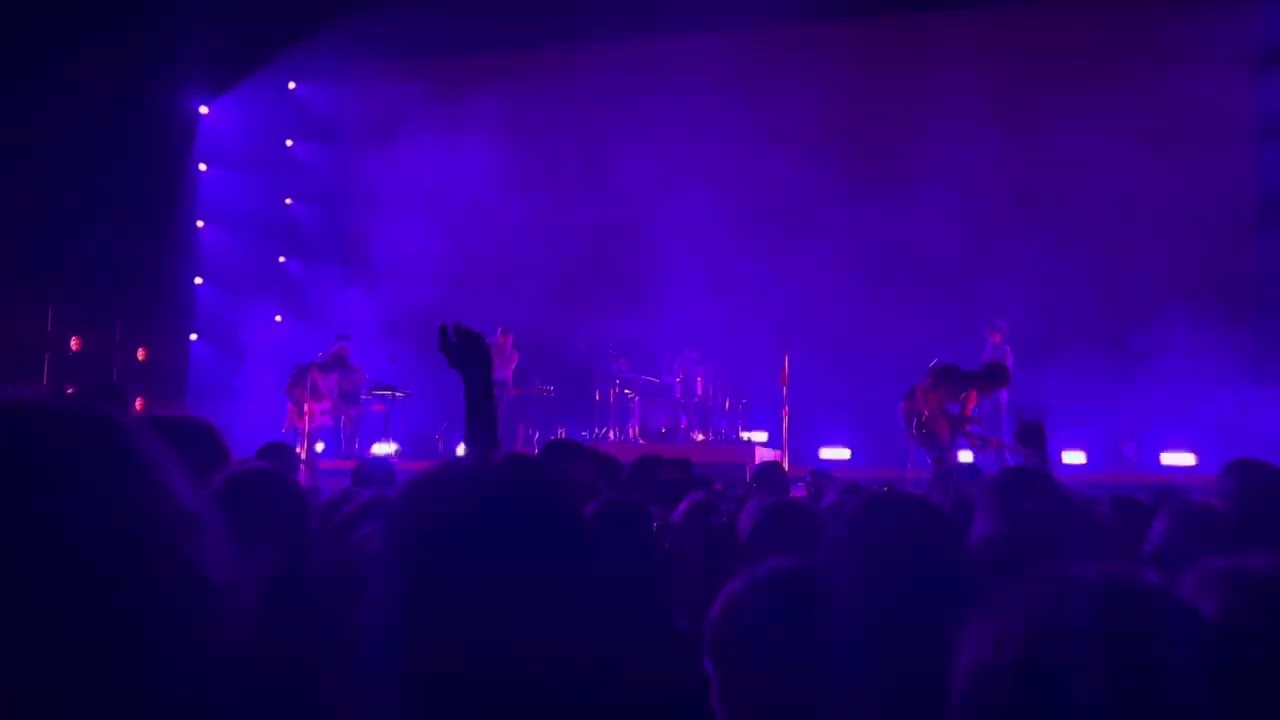 Wallows - Just Like A Movie (08/06/2024 - Live at the Theater of The Clouds, Portland OR)