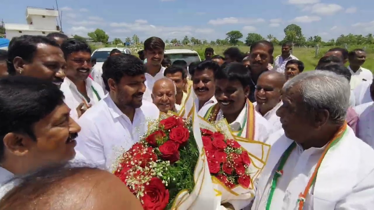 Kolar MLA Kothur Manjunath Entry at Tayalur 