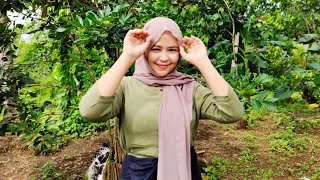 Ngabuburit Bareng Janda Desa Bohay Dan Cantik Neng Sima Namanya