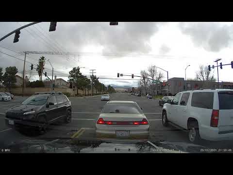 Navigating a Flashing red Light intersection Fail..