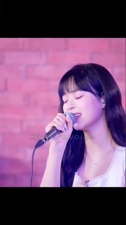 hanni singing 'celebrity' is like candy to my ears🥰 #iu #hanni #newjeans
