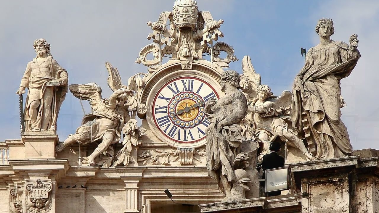 Seasons in the Vatican City: Temperature and Climate by Month