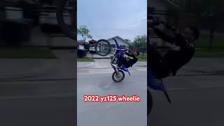 #yz125 #wheelie #explore #viralshort #fyp