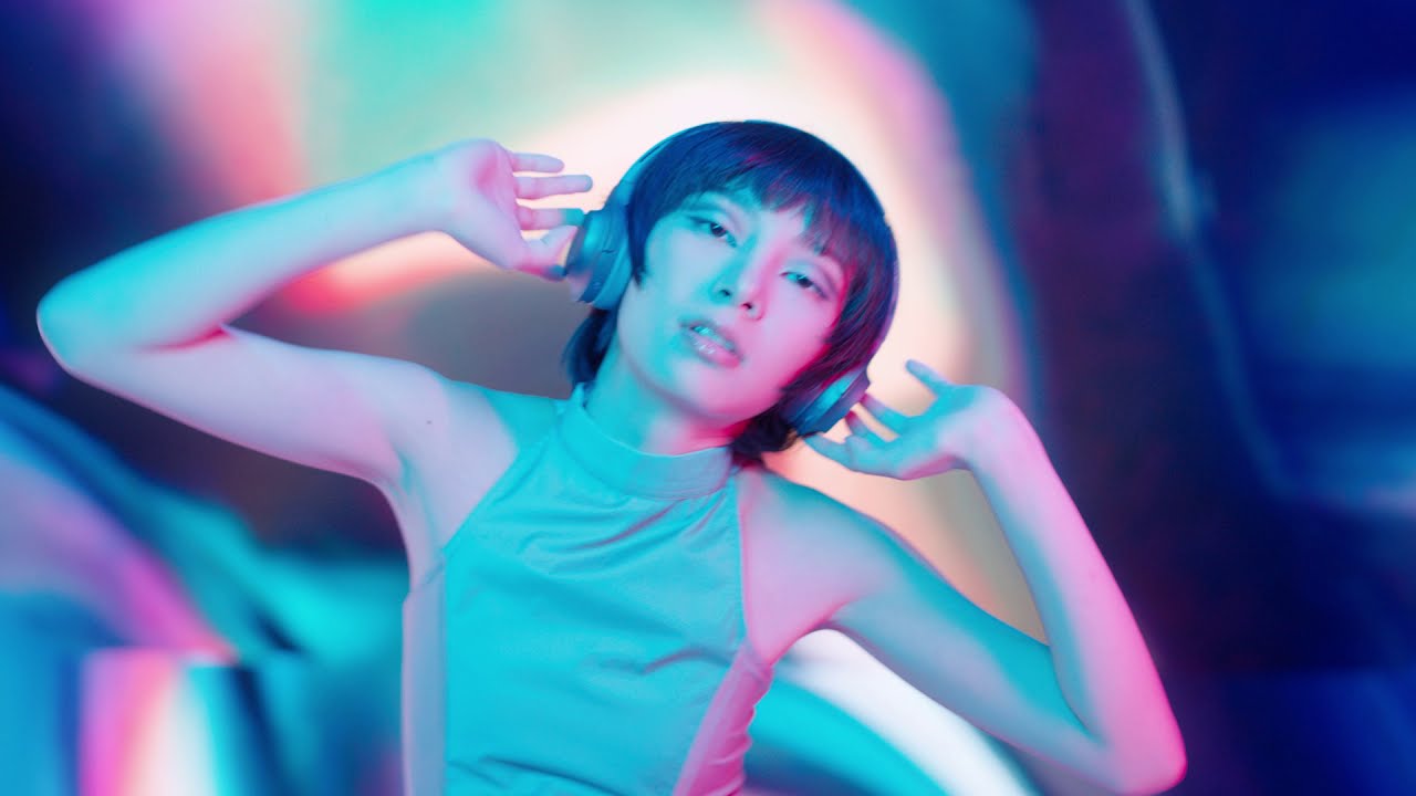 SONY Hear Your Colors - Director's Cut | 𝐵𝑂𝑁𝐽𝑂𝑈𝑅 𝑆𝐴𝐼𝐺𝑂𝑁