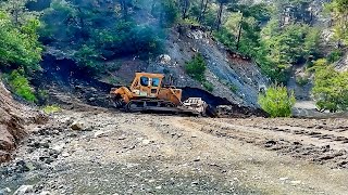 Caterpıllar D7GDozer ormanda yol genişletmesi #heavyequipment #work #working #caterpillar #bulldozer