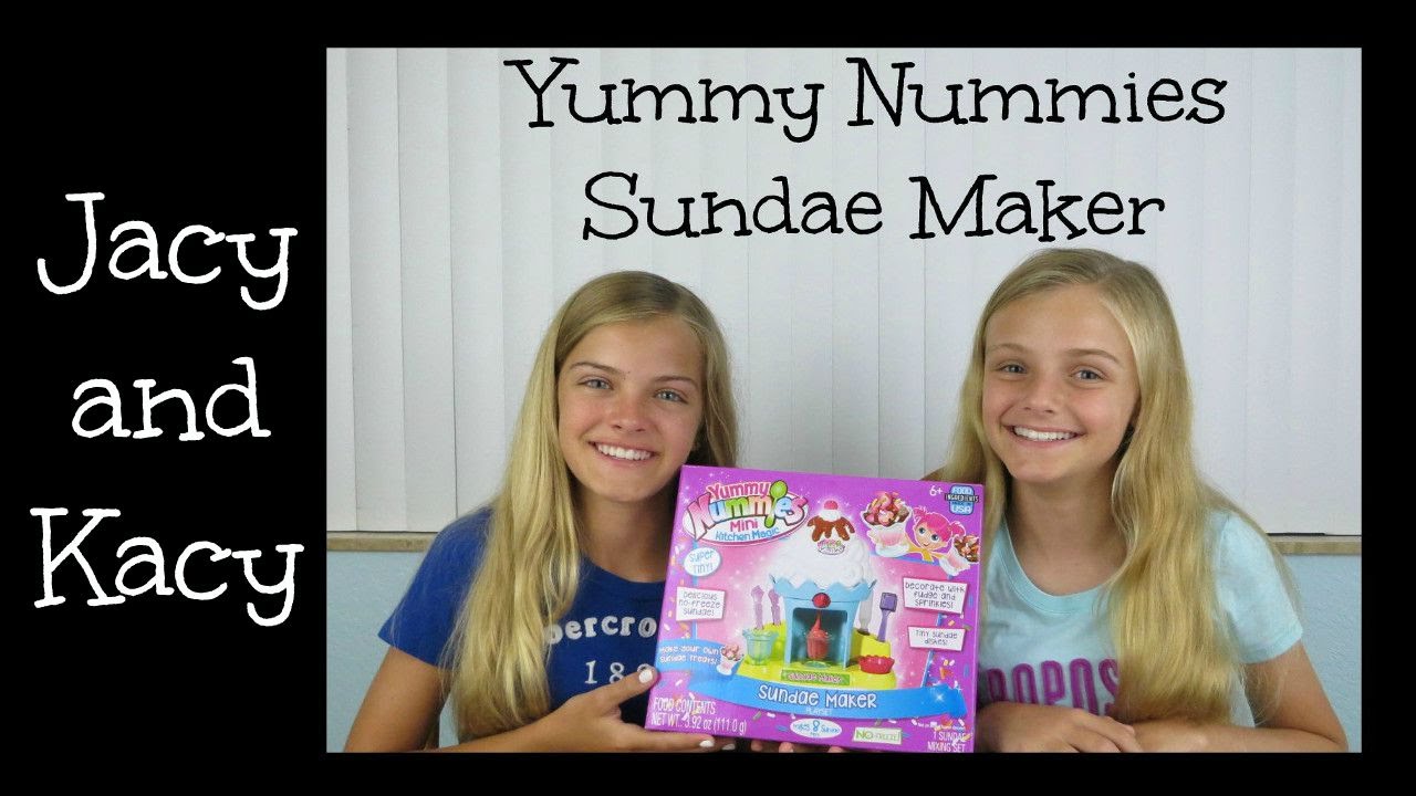 Yummy Nummies Mini Kitchen Magic ~ Sundae Maker Kit ~ Jacy and Kacy