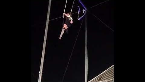 Kelly Leeth Performing Static Trapeze