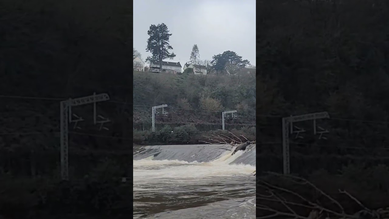 Unforgettable Sunday Cycling Adventure: Taff River & Radyr Weir 🚴‍♂️🌊✨ 