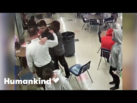 Security guard races to save student's life | Humankind