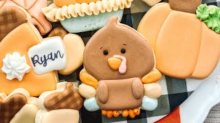 How to decorate a Thanksgiving Turkey sugar Cookie