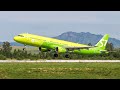 Самолет Airbus A 321 авиакомпании S7 в аэропорту Горно-Алтайска