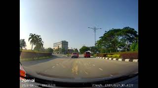 JPJ 23 April 2026. Toyota Unser (JFU8836) tidak berhenti di trafik ketika lampu merah