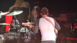 David Grohl Drumming