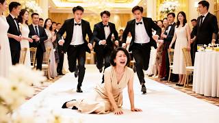 Download Lagu 小女孩犧牲自己救了3個弟弟，10年後3個弟弟成為各界大佬，得知她被養父母趕出家門立刻暫停所有工作接她回家！#都市 #drama #短劇 #逆襲 #萌娃 #情感 #親情 MP3