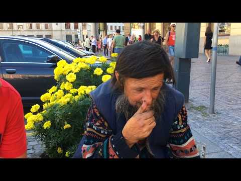 Video: Poznámky K Dočasnému Bezdomovectví V Itálii - Síť Matador
