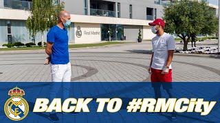 Ramos, Hazard, Zidane and the squad return to Ciudad Real Madrid screenshot 5