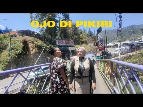 Farid risqi feat Markonah - Ojo Dipikiri (Official Music Video)