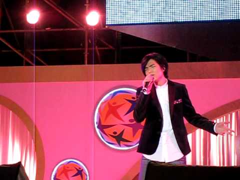 2009/10/31　蕭敬騰．祝你幸福＋阿飛的小蝴蝶．全球和平大會1