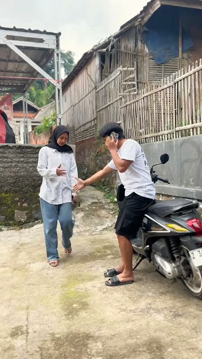 SUNGGUH K4SIAN C3W3 INI #funny #comedy #memengakakkocak #ngakak #lucu #shorts #fyp