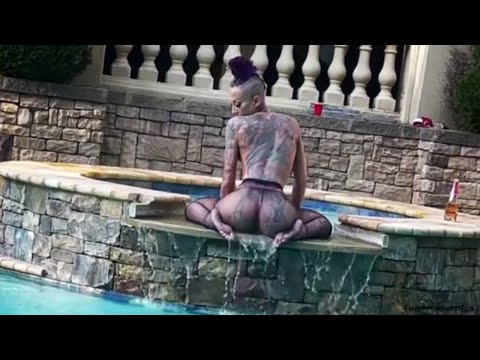 OMG Bella Bellz Twerk at the swimming pool