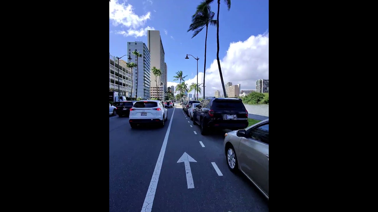 EBike Ala Wai Canal #hawaii
