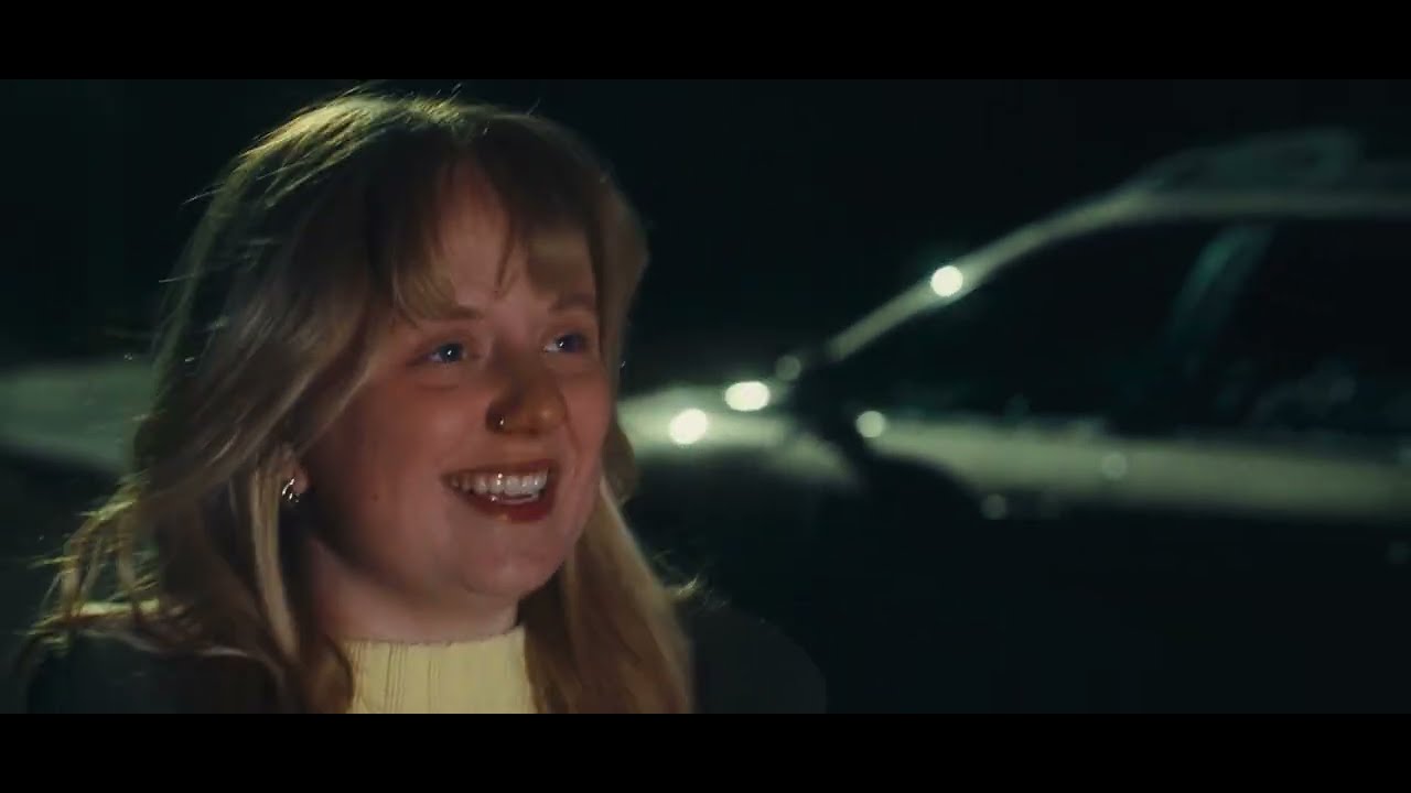 Izzy Potter - guarded (Official Music Video) auf YouTube ansehen Izzy Potter - guarded (Official Music Video) auf YouTube ansehen