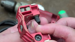 Celebrity The Easiest To Replace Carbon Brushes Ever... Wealth