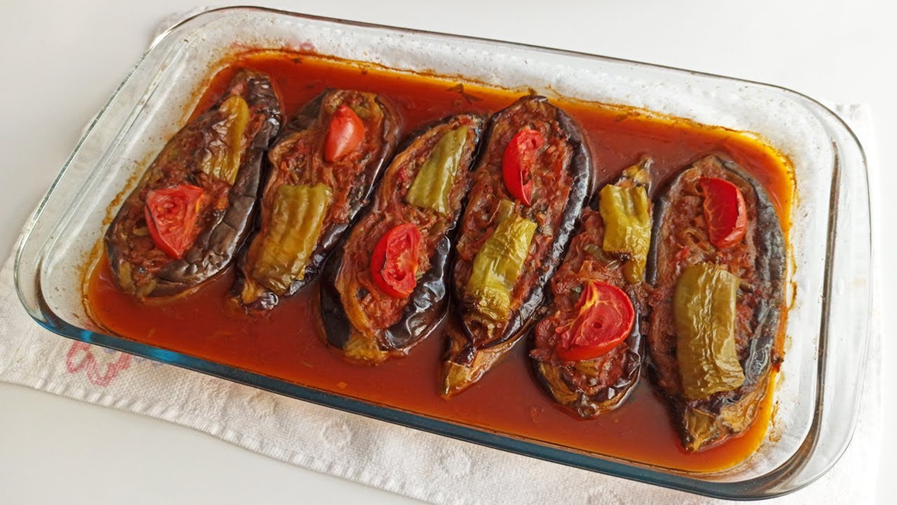 İmam Bayıldı – Etsiz Karnıyarık Yemeği – Patlıcanlı Yemek Tarifi