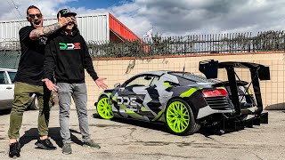 SURPRISING FRIEND WITH NEW SUPERCAR BUILD! *DELIVERY DAY*