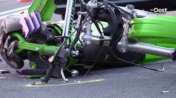 Motorrijder gewond bij botsing met auto in Enschede