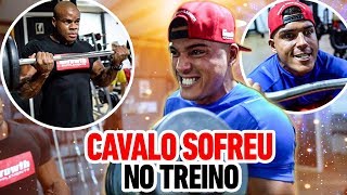 NATURAL PRA CAVALO PEDE UM TREINO DE BICEPS PARA EDOC * Ele não aguentou 