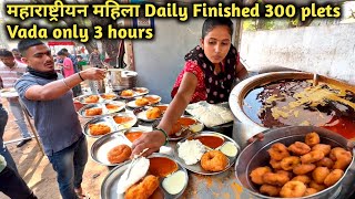 Maharashtrian Women Daily Finished 300 Plates Vada & Idli only 3 Hours | Kolhapur Street Food
