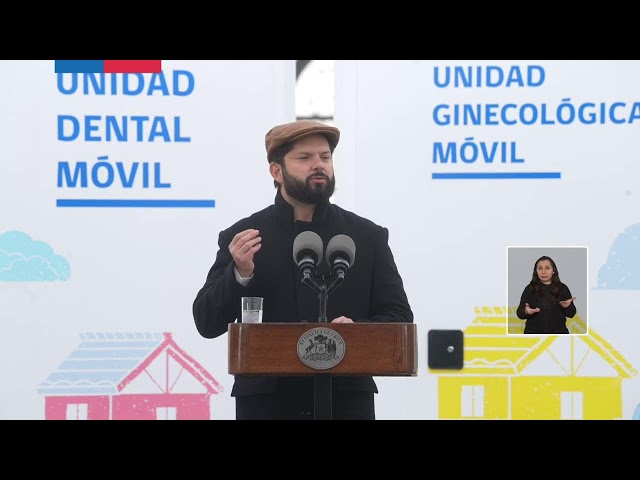 APS Universal: entrega de clínicas móviles a siete comunas del país