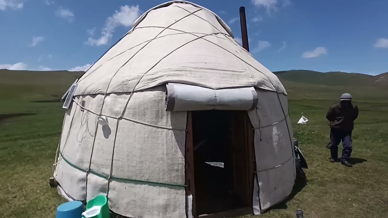 Kirguistán semi nomadic herders