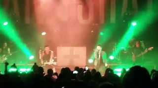 Dan + Shay 'Pour Some Sugar On Me/Meet In The Middle' Cover 4/24/15 Royal Oak, MI