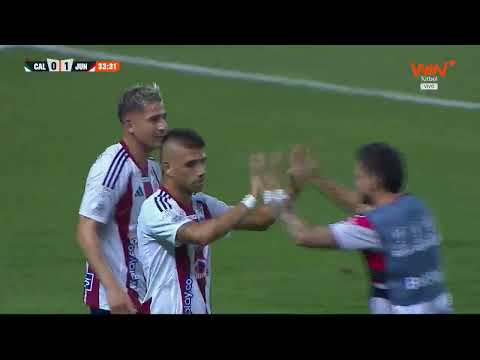 ¡Guillermo Paiva cazó el rebote en el área y le da la ventaja a Junior sobre Cali!
