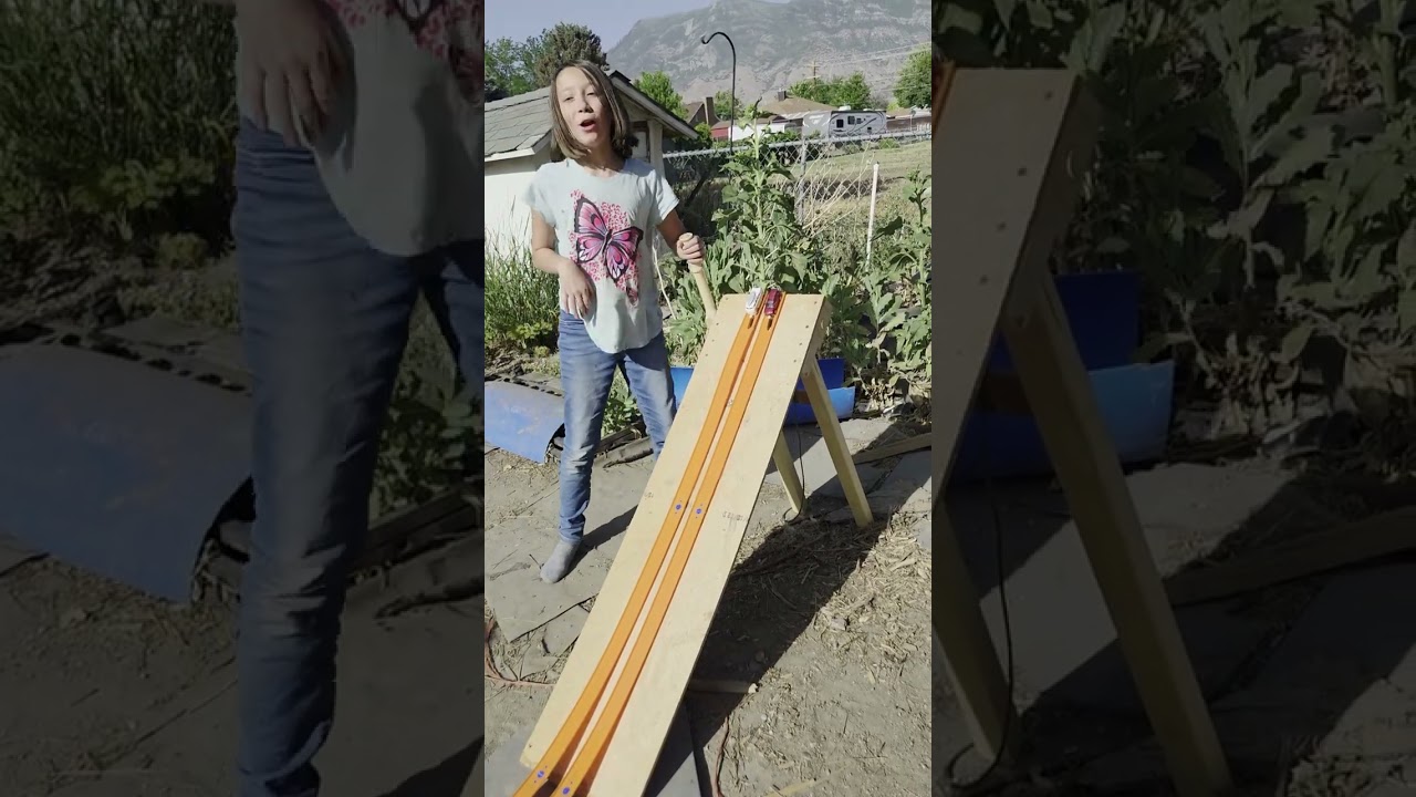 VW Bus vr the Matchbox 2022 inf qx80 