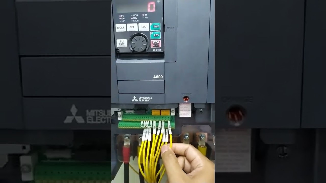 CARA SETTING INVERTER MITSUBISHI A800 REFERENCE FREKUENSI MULTI SPEED