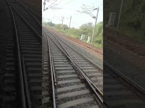 Chalti train me