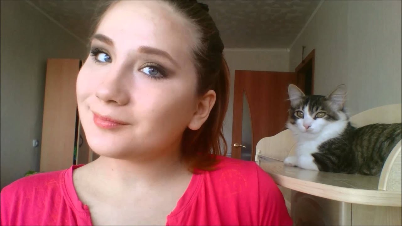 Карина без макияжа